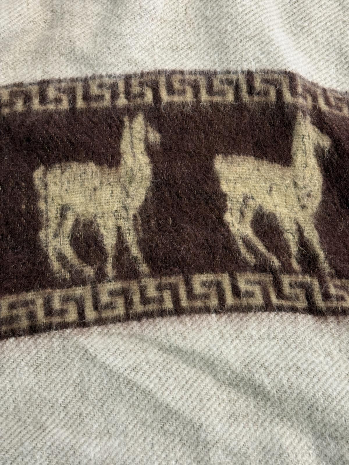 Other Huge Alpaca Poncho Hand Woven Poncho Hoodie- Made in Peru Size US M / EU 48-50 / 2 - 3 Thumbnail