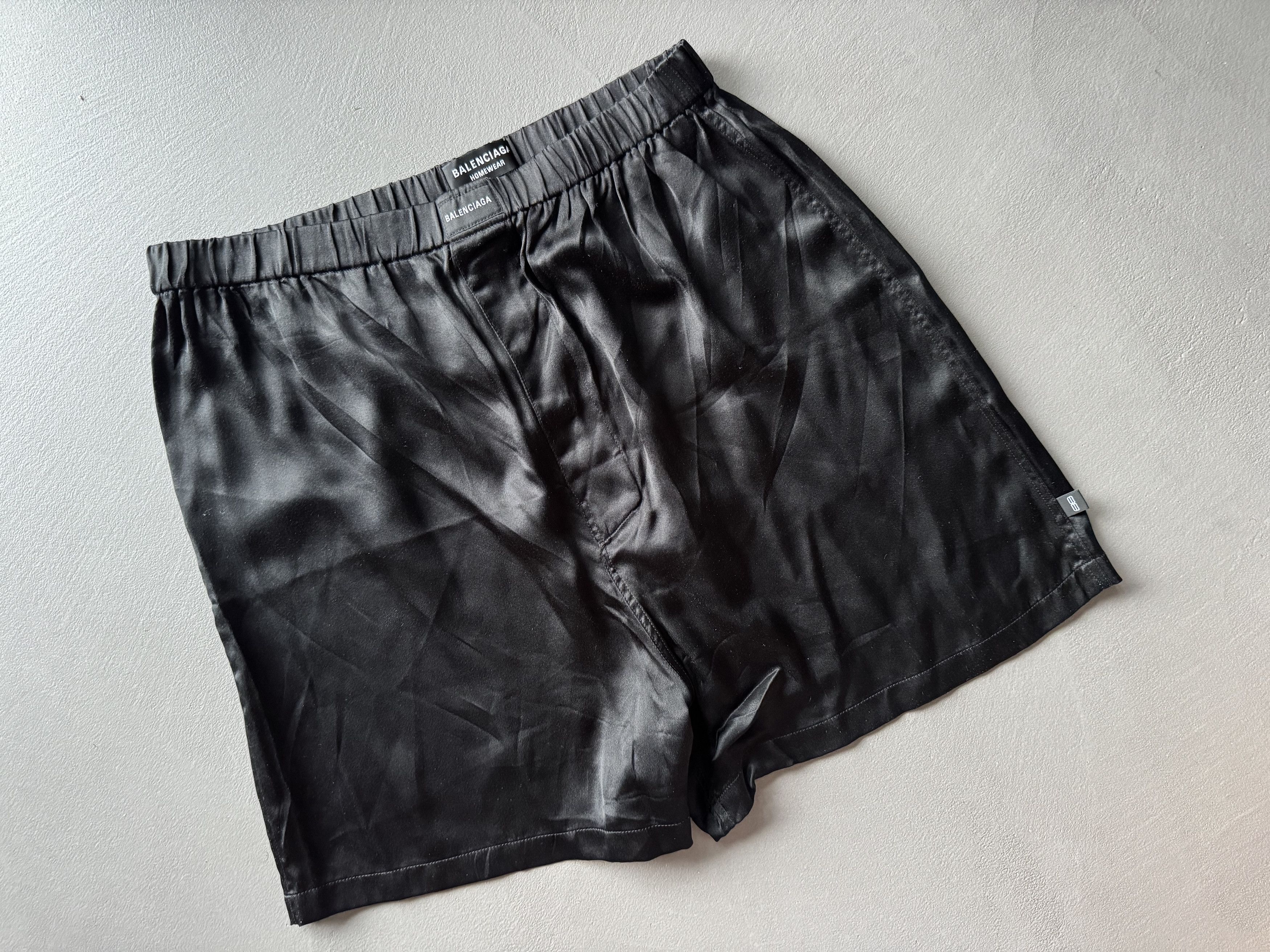 Balenciaga Balenciaga Homewear Satin Silk Boxer Shorts Size US 30 / EU 46 - 1 Thumbnail