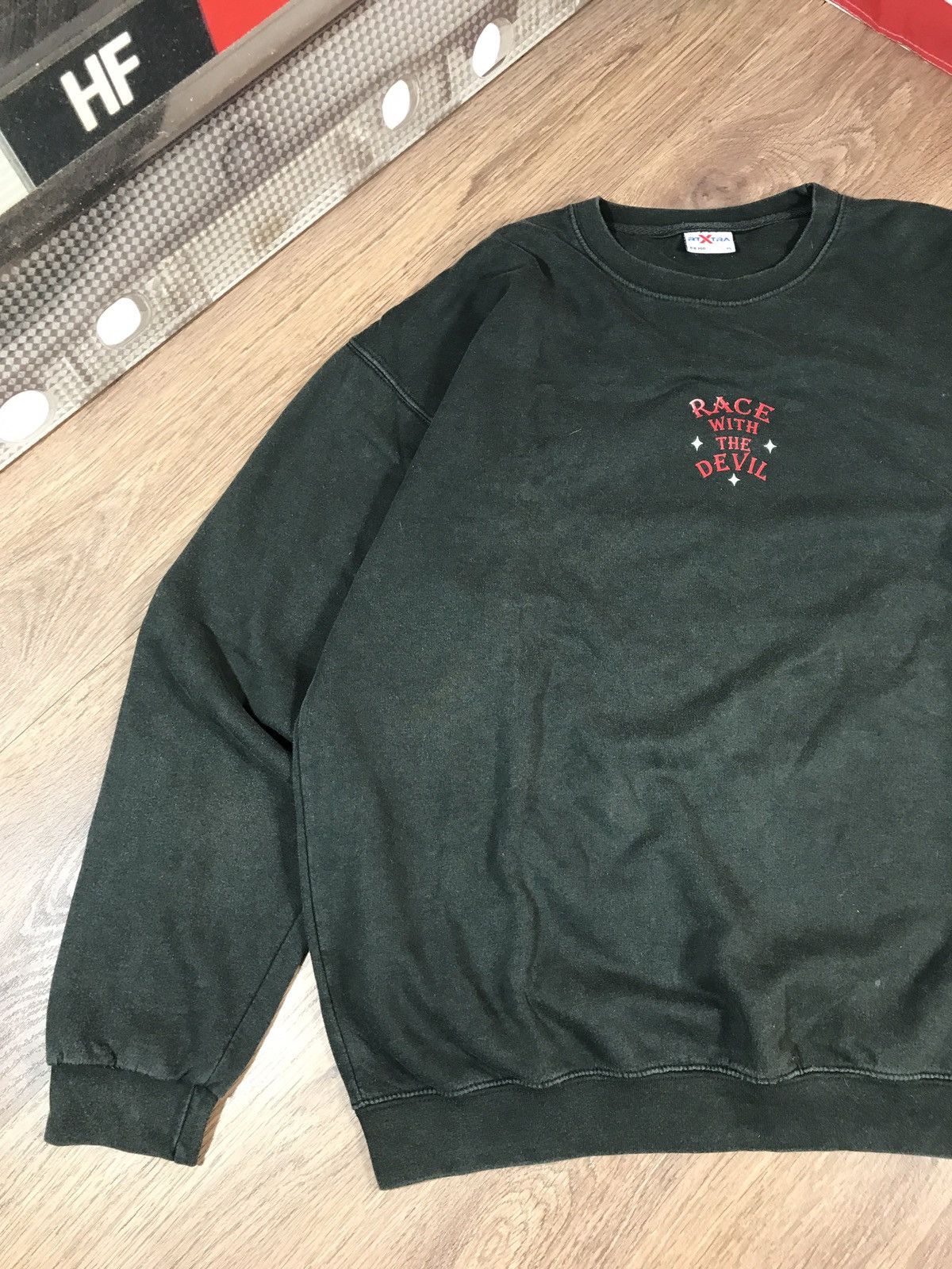 Vintage Vintage Race With The Devin Sweatshirt Size US XL / EU 56 / 4 - 3 Thumbnail