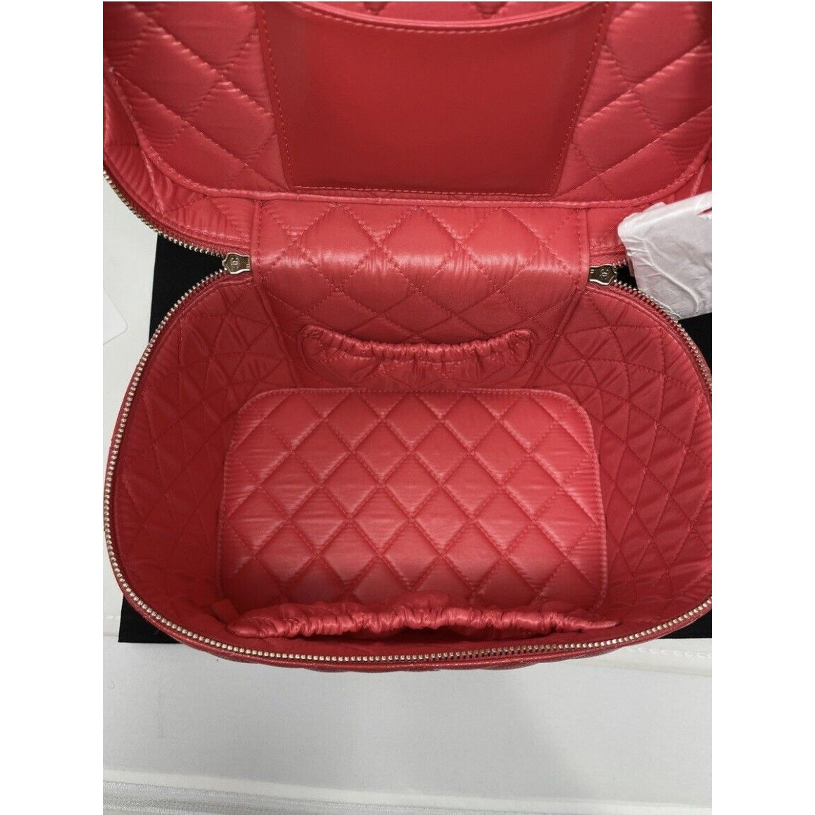 Chanel Chanel Vanity Caviar Leather Cosmetic Satchel Bag Red Size ONE SIZE - 11 Thumbnail