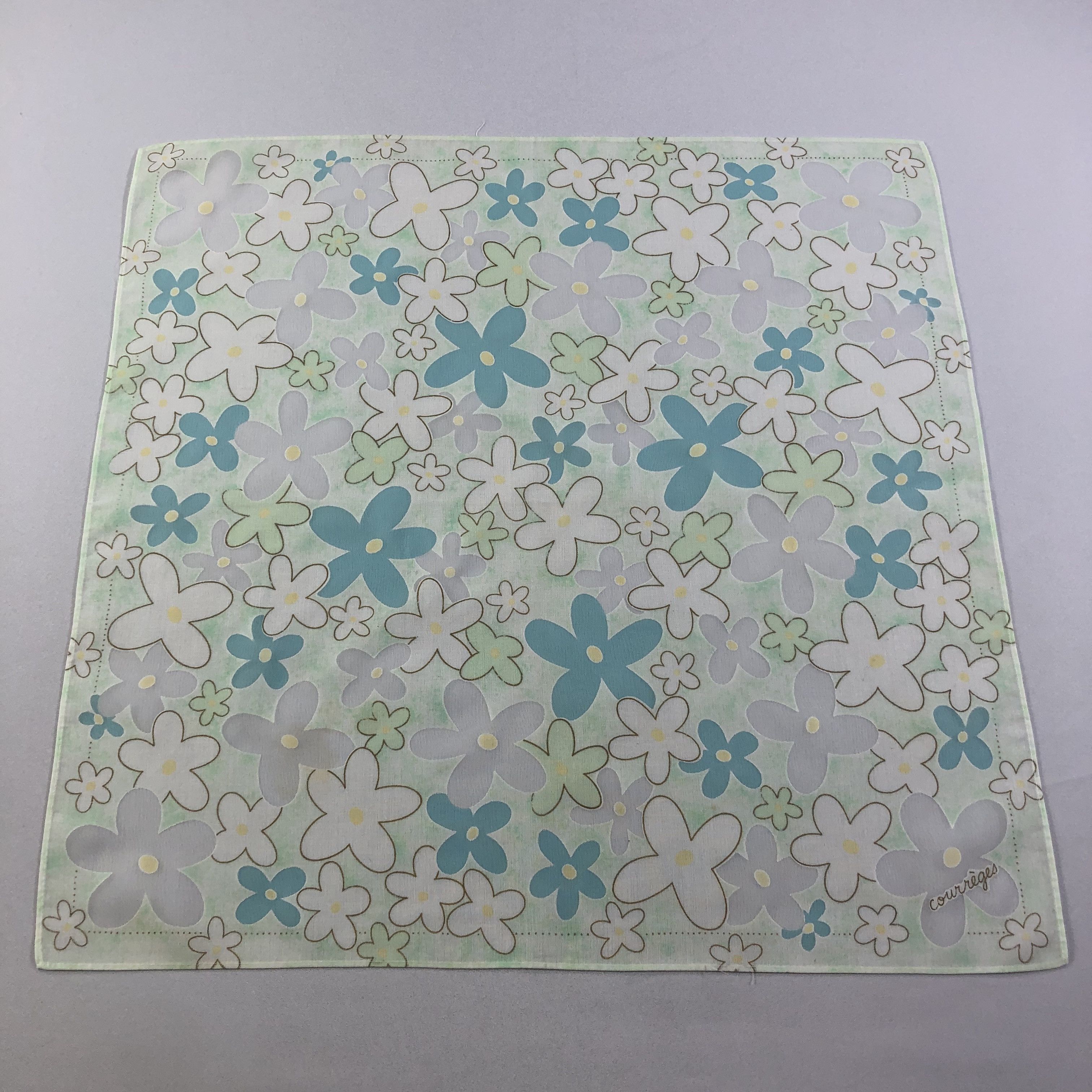 Courreges × Vintage Courreges Floral Handkerchief Neckerchief Bandana H2080 Size ONE SIZE - 3 Thumbnail