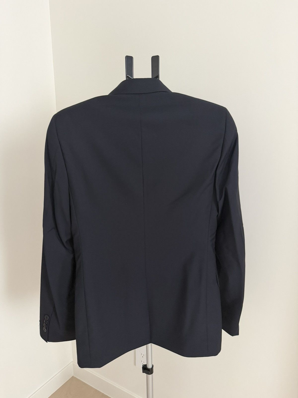 Prada Prada Navy Blue 2-Piece Suit Size 36R US/ 46 IT Wool Mohair Size 36R - 3 Thumbnail