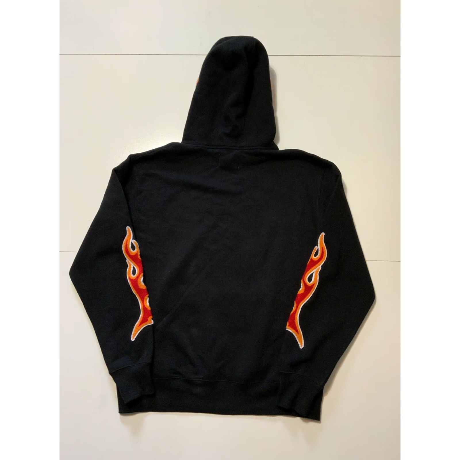 Vintage EPTM EP9676 Nu Flame Fire Appliqué Black Fleece Pullover Sweatshirt Hoodie Sz. L Size US L / EU 52-54 / 3 - 3 Thumbnail