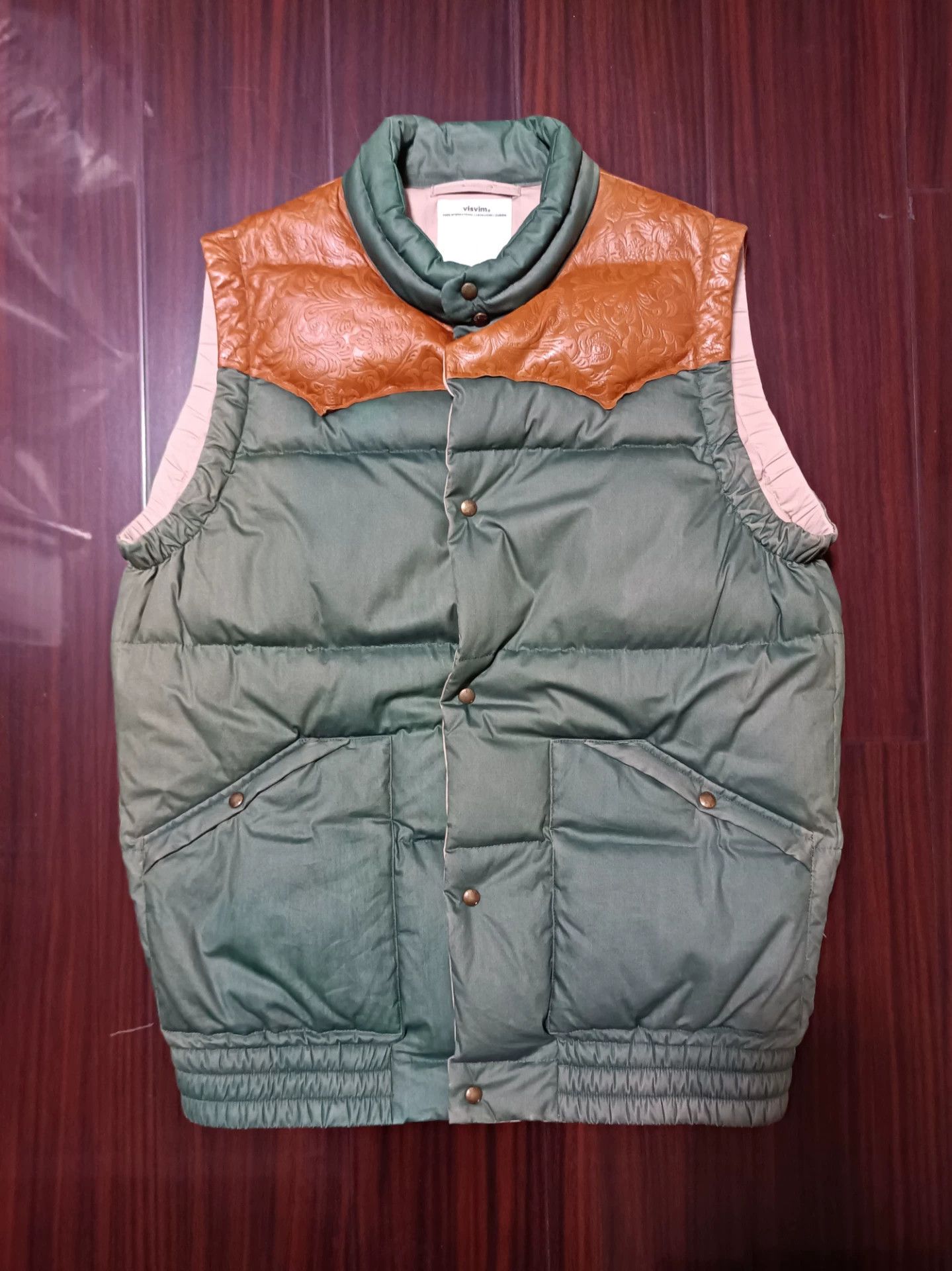 Visvim vsivim Insulator Colorblock Distressed Vest Size US L / EU 52-54 / 3 - 1 Thumbnail