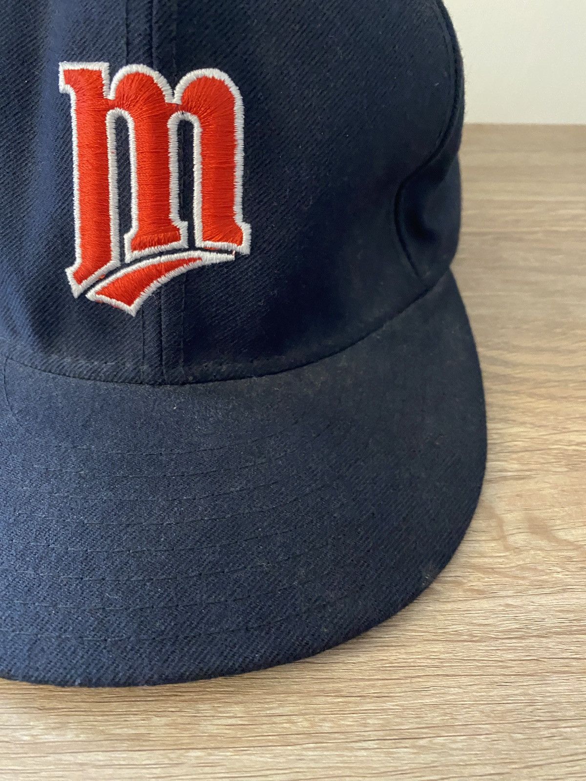 New Era Vintage 90’s Minnesota Twins New Era Wool Fitted Hat 7 3/8 Size ONE SIZE - 4 Thumbnail
