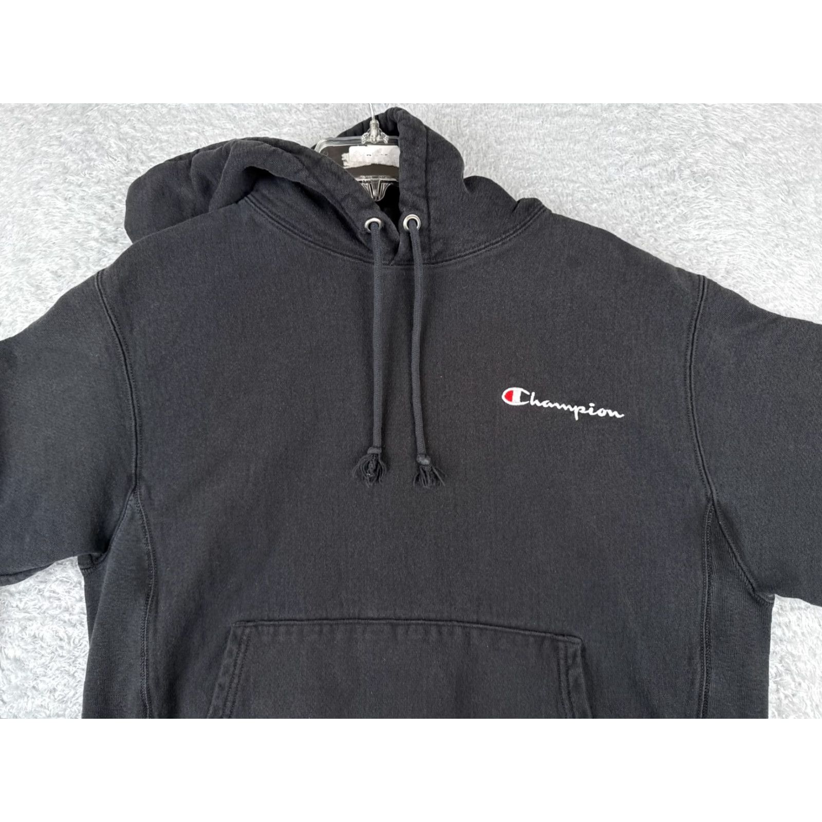 Champion Champion Hoodie Adult Medium Black Pullover Reverse Weave Pocket Size US M / EU 48-50 / 2 - 4 Thumbnail