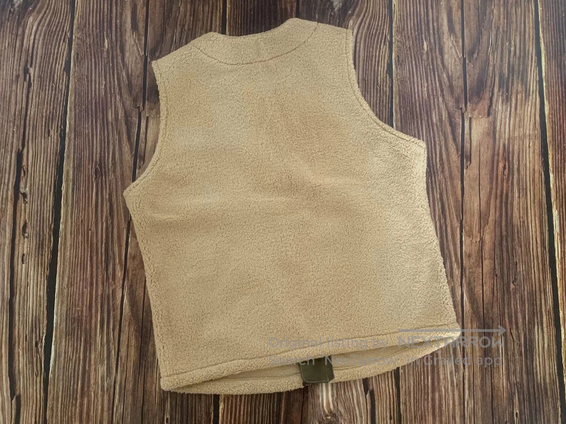 Pherrow's warm sleeveless vest by pherrow's in beige. Size US M / EU 48-50 / 2 - 2 Thumbnail