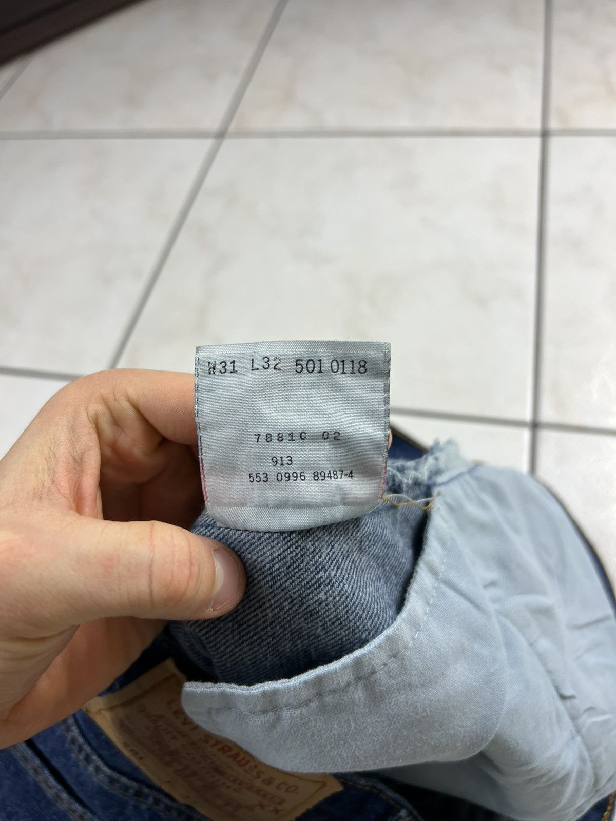 Levi's Vintage 90s Levi’s classic 501 navy denim jeans pants USA Size US 31 - 16 Thumbnail