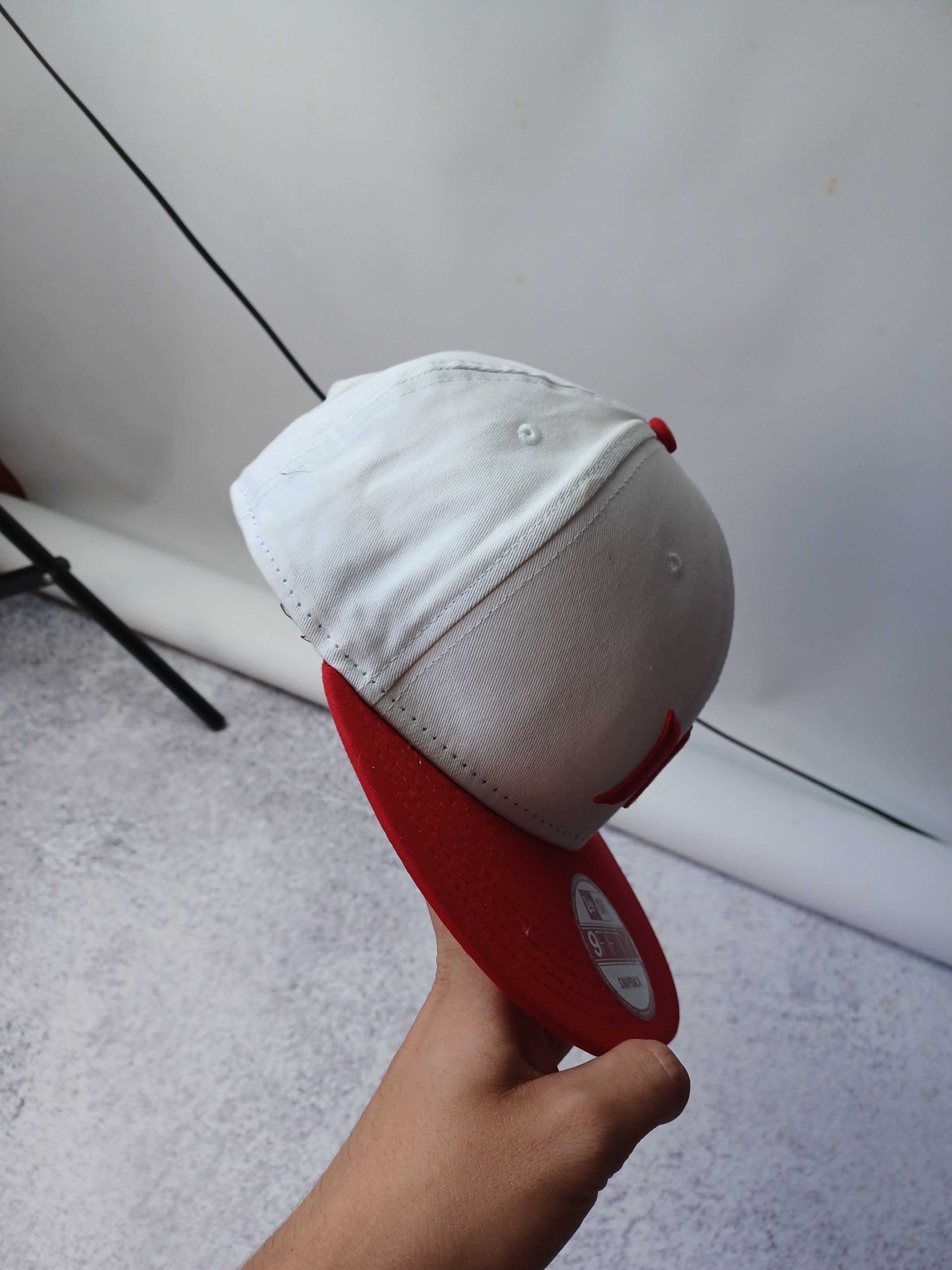 MLB White And Red Canada Flat Bill Hurley Snapback Hat New Era Size ONE SIZE - 4 Thumbnail