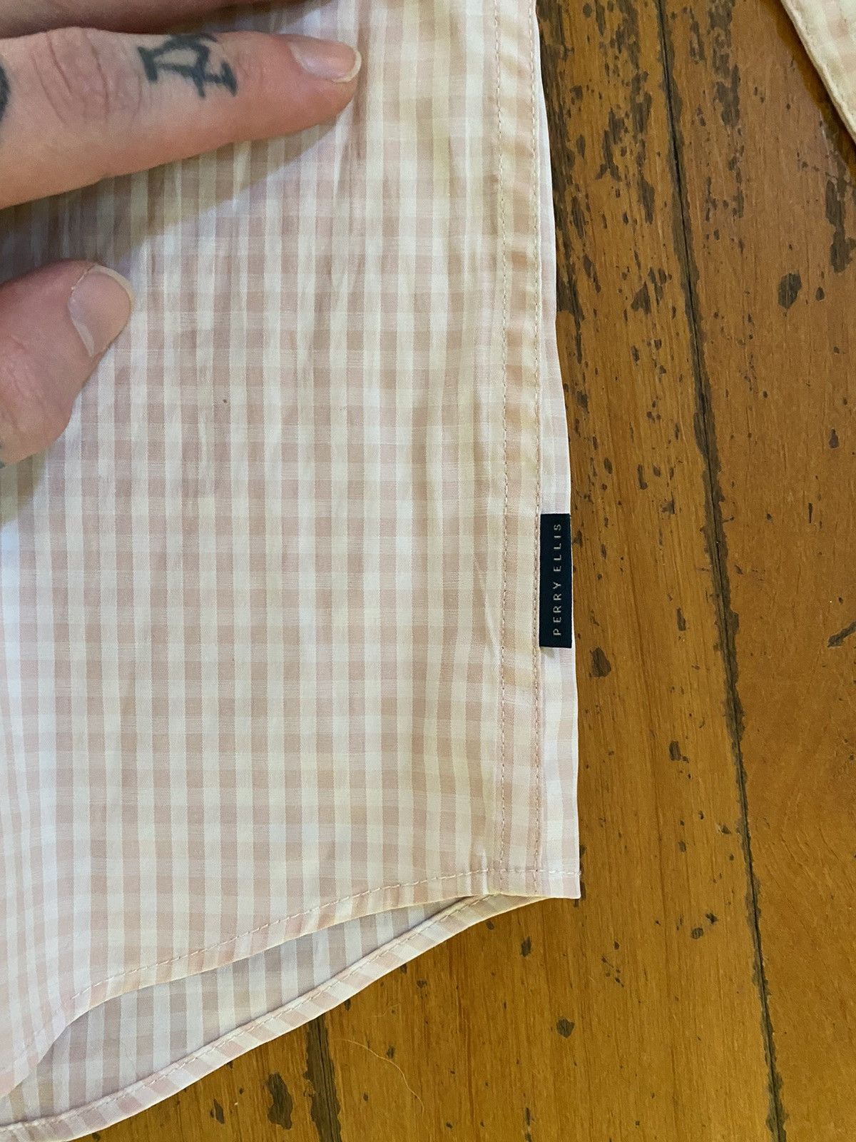 Designer × Perry Ellis perry ellis checkered button up Size US M / EU 48-50 / 2 - 3 Thumbnail