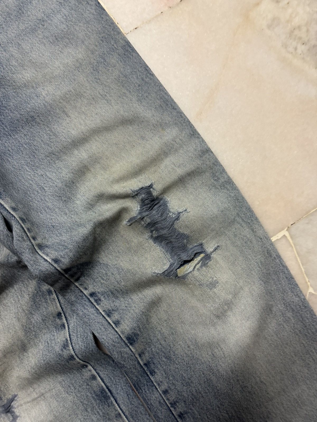 Iceberg 💥BAGGY💥90s WIDE ICEBERG MADE ITALY GRUNGE WASHED JEANS Size US 29 - 7 Thumbnail