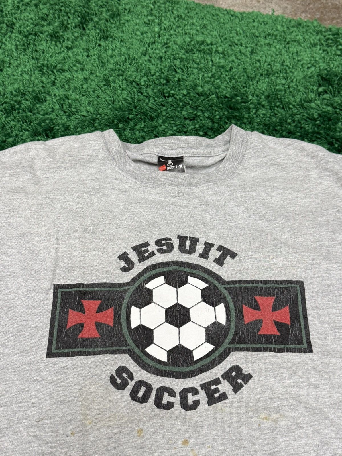 Vintage Vintage Distressed Jesuit Soccer Grey Ball Shirt Large Cross Size US L / EU 52-54 / 3 - 3 Thumbnail