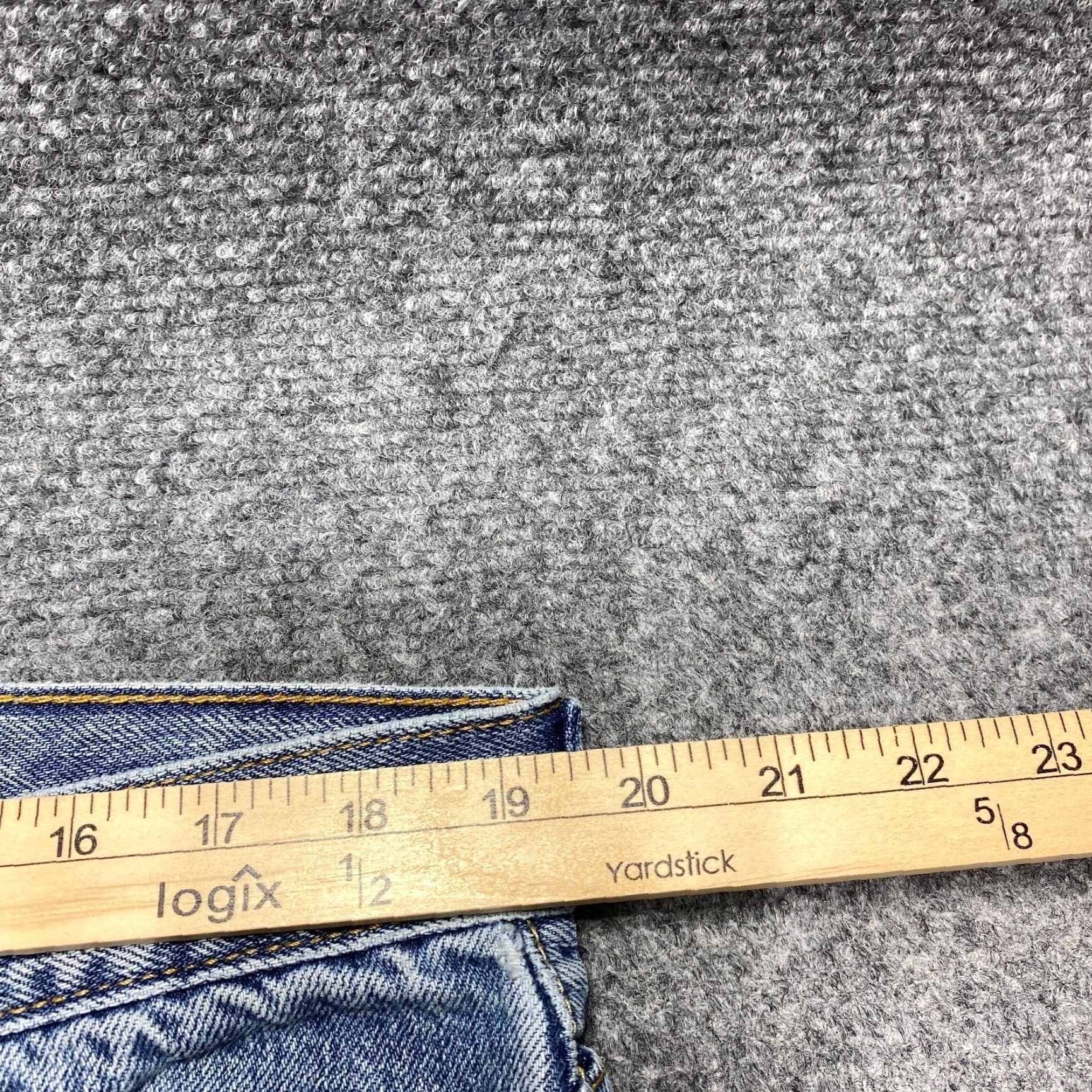Levi's VINTAGE Levi's 505 Jeans Mens W38 L30 Blue Regular Straight Leg Medium Wash Y2k Size US 38 / EU 54 - 3 Thumbnail