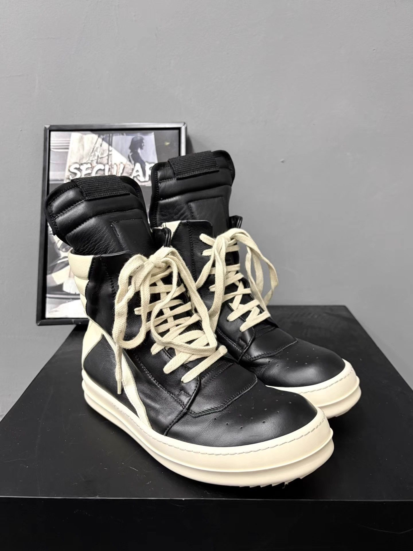 Rick Owens Rick Owens Black White Triangle High-Tops K34 Size US 7 / IT 37 - 3 Thumbnail