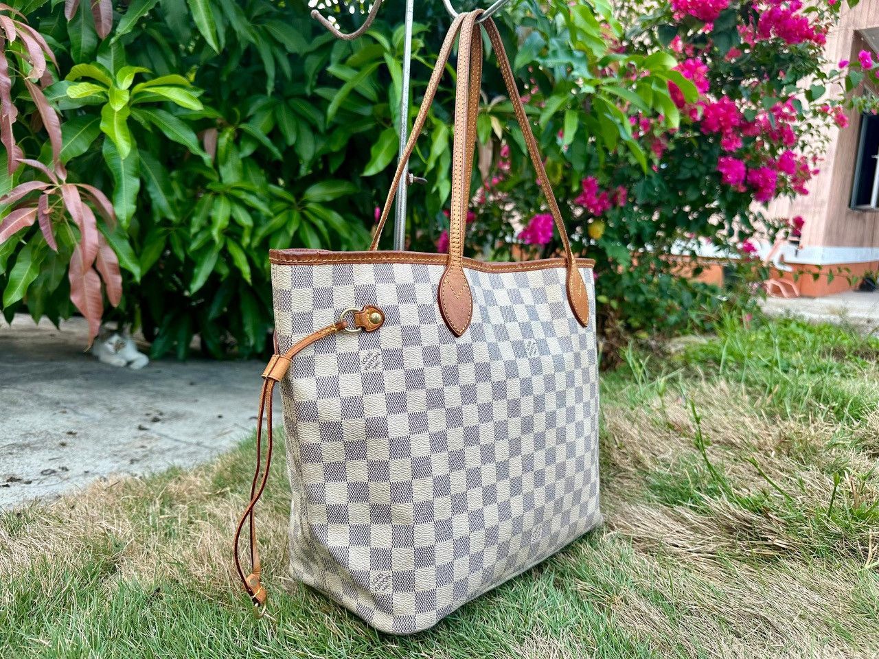 Louis Vuitton Authentic Louis Vuitton Damier Azur Neverfull MM Tote Bag Size ONE SIZE - 2 Thumbnail