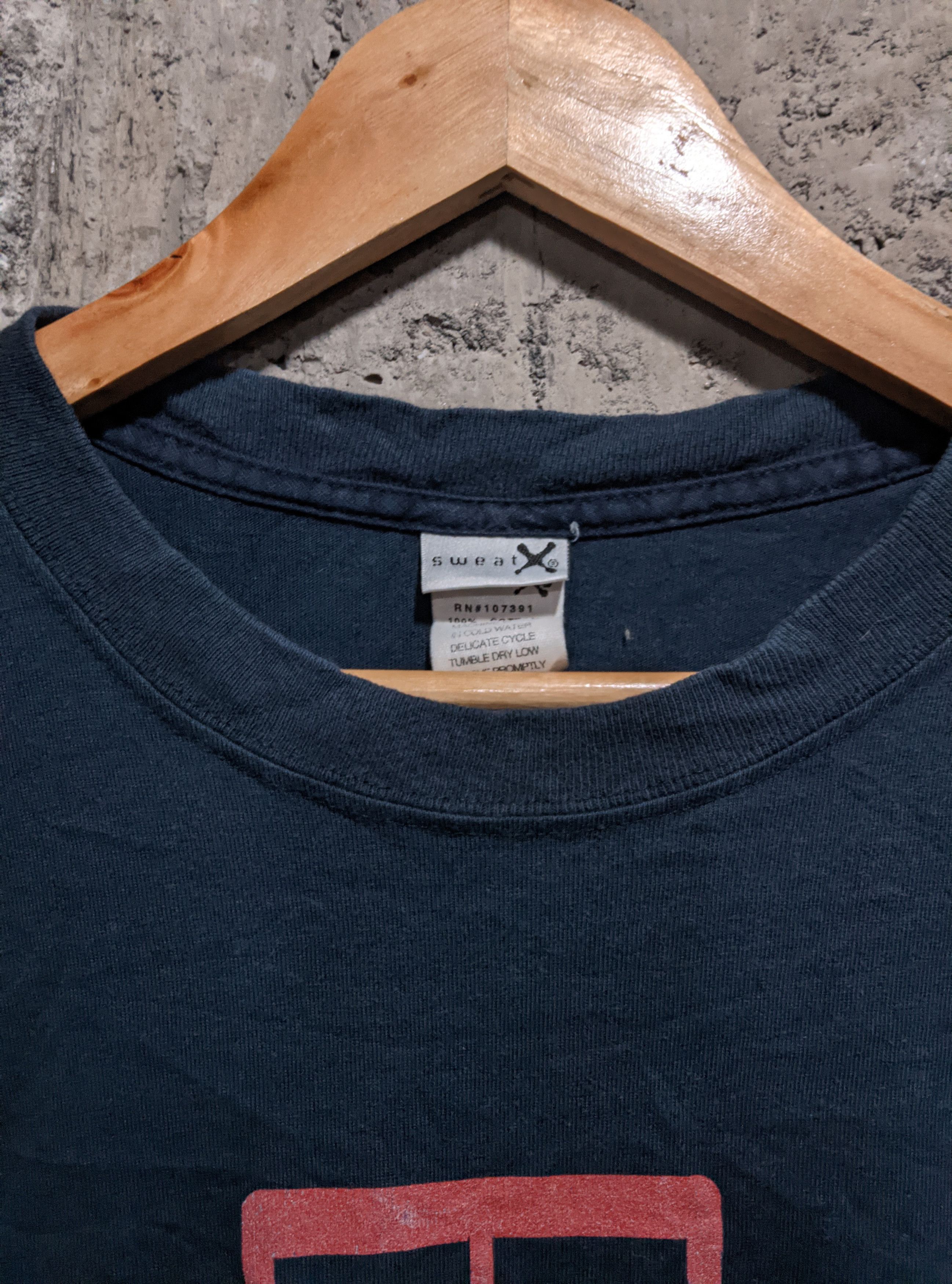 Band Tees × Vintage Vintage 2003 Foo fighters x sweat x t shirt Size US M / EU 48-50 / 2 - 5 Thumbnail