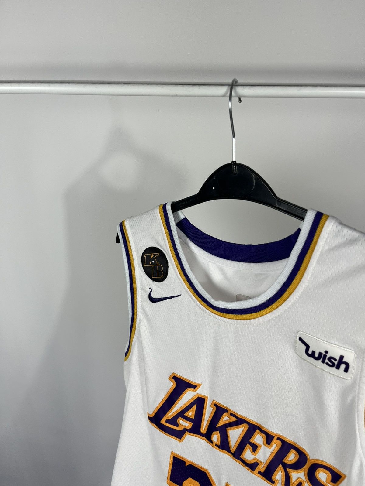 Nike Los Angeles Lakers #23 James White NBA Basketball Jersey Size US M / EU 48-50 / 2 - 6 Thumbnail