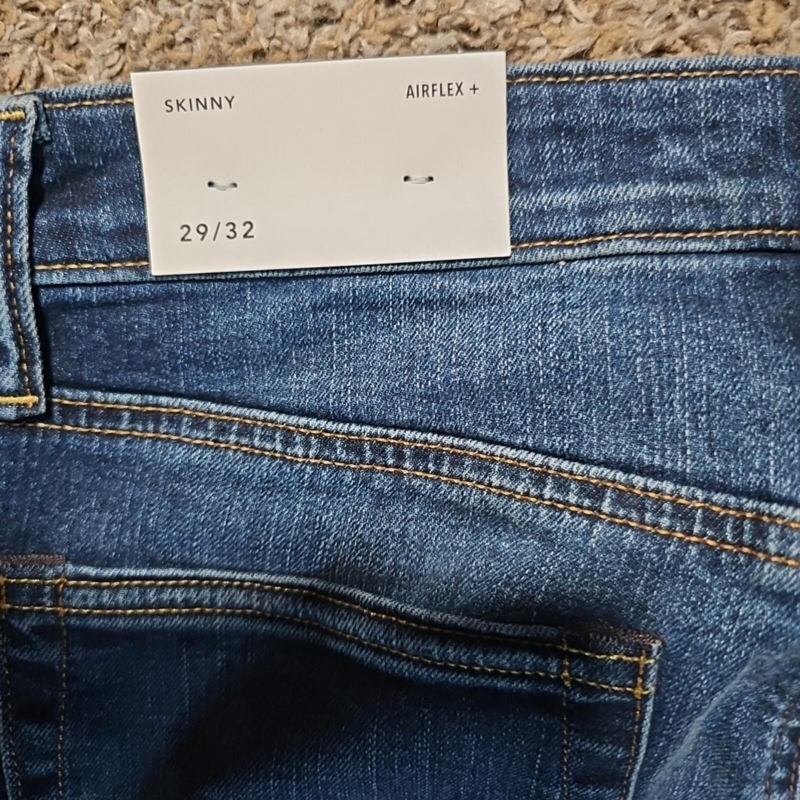 American Eagle Outfitters American Eagle Airflex+ 29/32 Skinny NWT Size US 29 - 6 Thumbnail