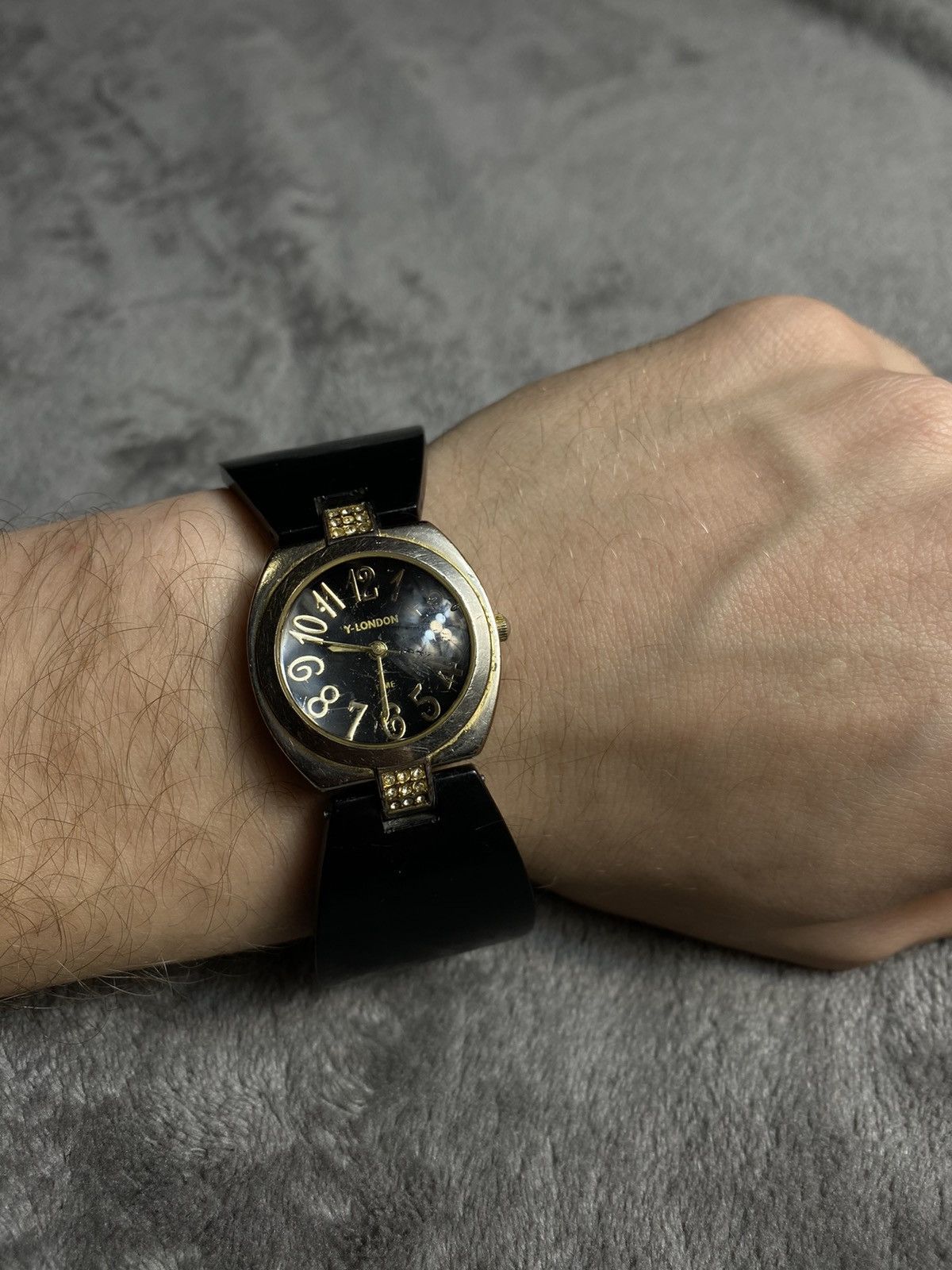 Jewelry × Vintage Futuristic Vintage Japanese Y London Quartz Watch Work 100% Size ONE SIZE - 3 Thumbnail