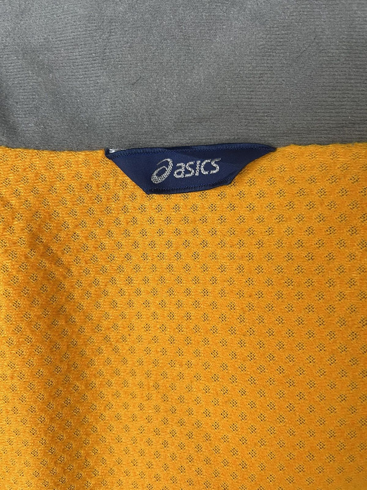 Asics Vintage Asics Light Jacket Size US M / EU 48-50 / 2 - 7 Thumbnail