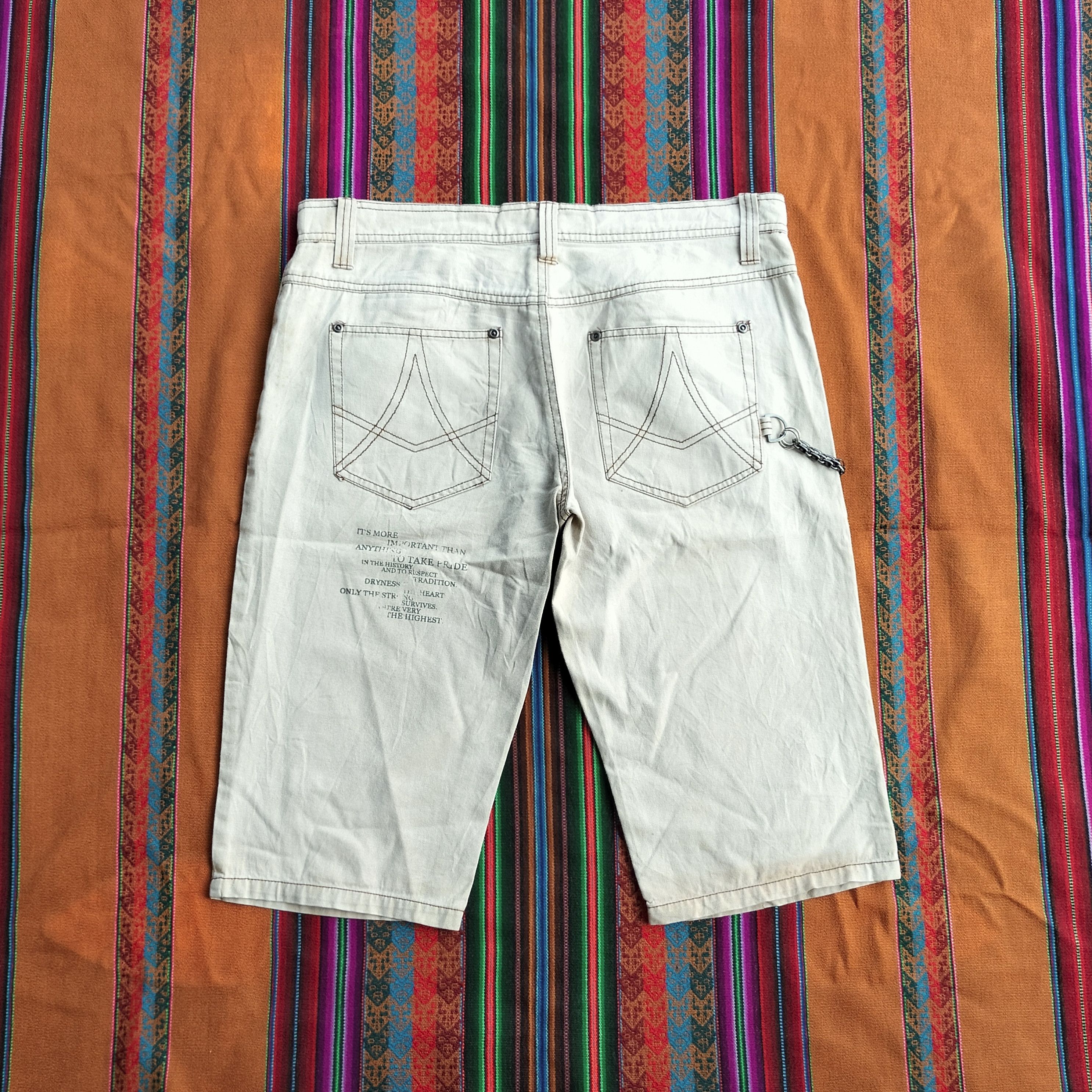 In The Attic in the attic poem short pants Size US 33 - 2 Thumbnail