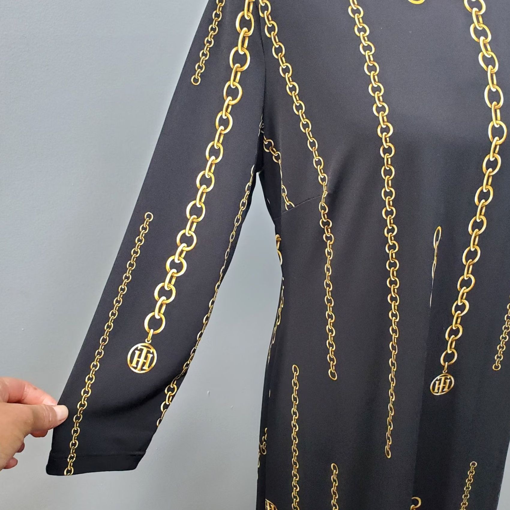 Tommy Hilfiger Tommy Hilfiger Shift Dress Women 12 Black Yellow Chain Print Stretch Zip Size XL / US 12-14 / IT 48-50 - 4 Thumbnail