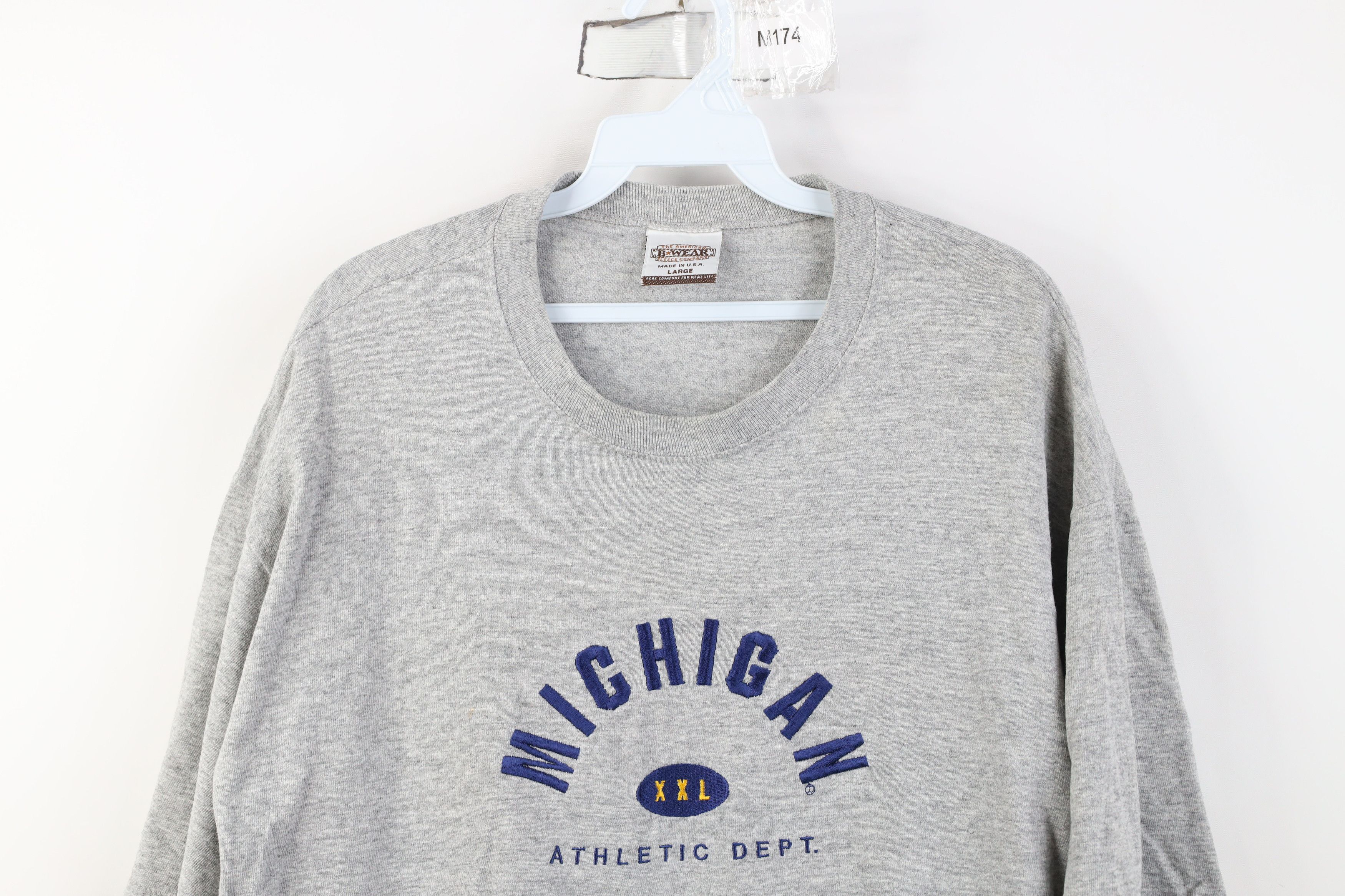 Vintage Vintage 90s University of Michigan Athletic T-Shirt Size US L / EU 52-54 / 3 - 2 Thumbnail
