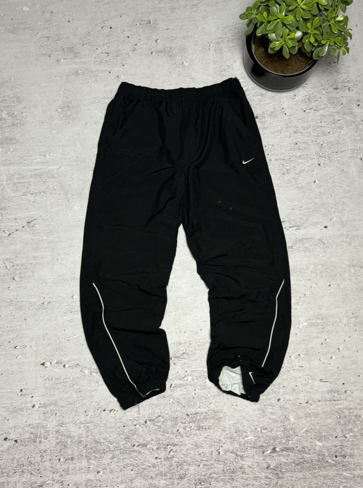 00s Nike Vintage Double Swoosh Nylon Joggers Pants Drill