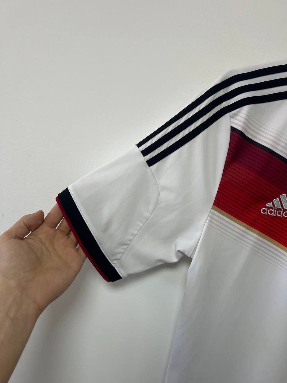 Adidas T-shirt football Germany adidas vintage sz L Size US L / EU 52-54 / 3 - 5 Thumbnail