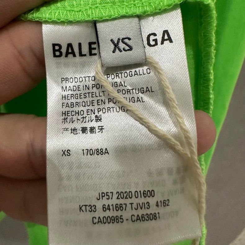 Balenciaga Balenciaga Green Seven Languages Long Sleeve, Size XS New Size US XS / EU 42 / 0 - 5 Thumbnail