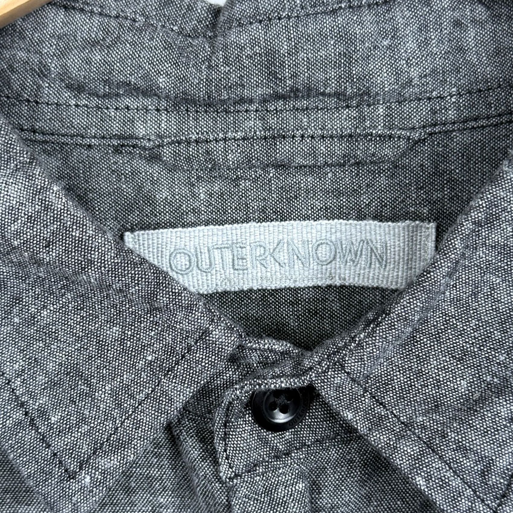 Outerknown OUTERKNOWN Shirt Mens Large Gray Button Up Hemp Tencel Lightweight Sustainable Size US L / EU 52-54 / 3 - 4 Thumbnail