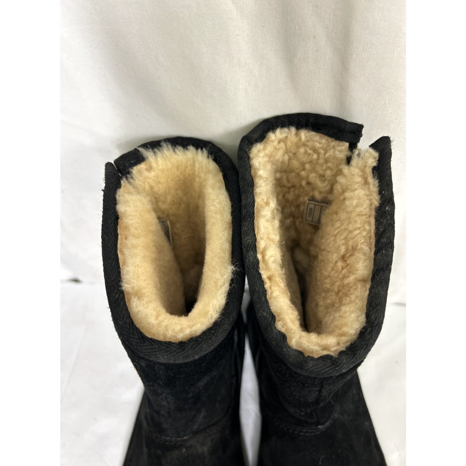 Ugg UGG Australia Mayfaire Boots Women 7 US 38 EU Black Leather Sheepskin Zip Mid-Calf Snow Boot Womens Size US 6 / IT 36 - 7 Thumbnail