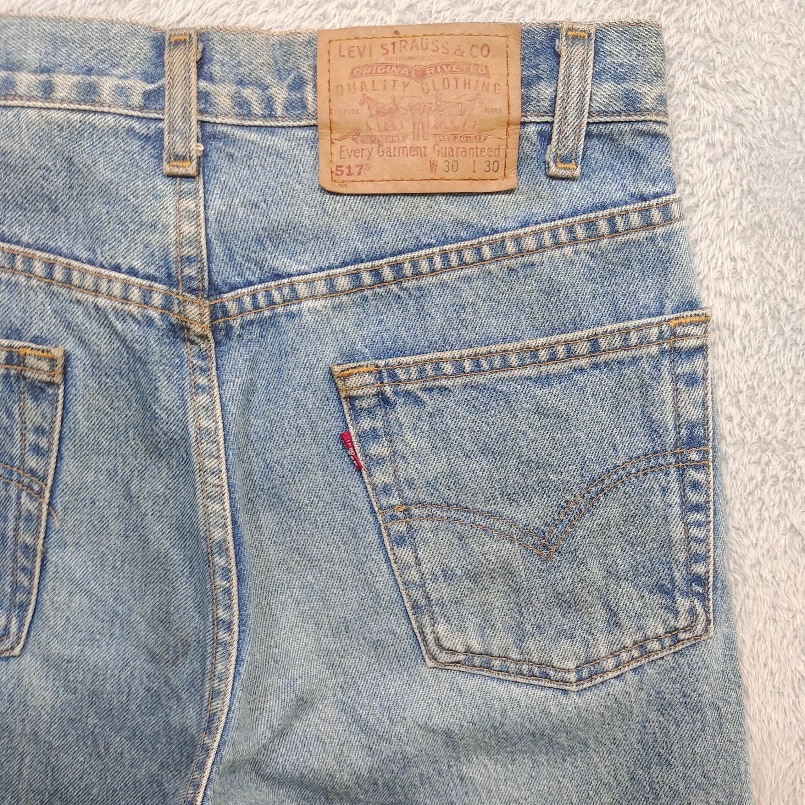 Levi's Vintage Levi’s 517 Bootcut, Y2K Jeans Light Wash Whiskering Size US 30 / EU 46 - 10 Thumbnail