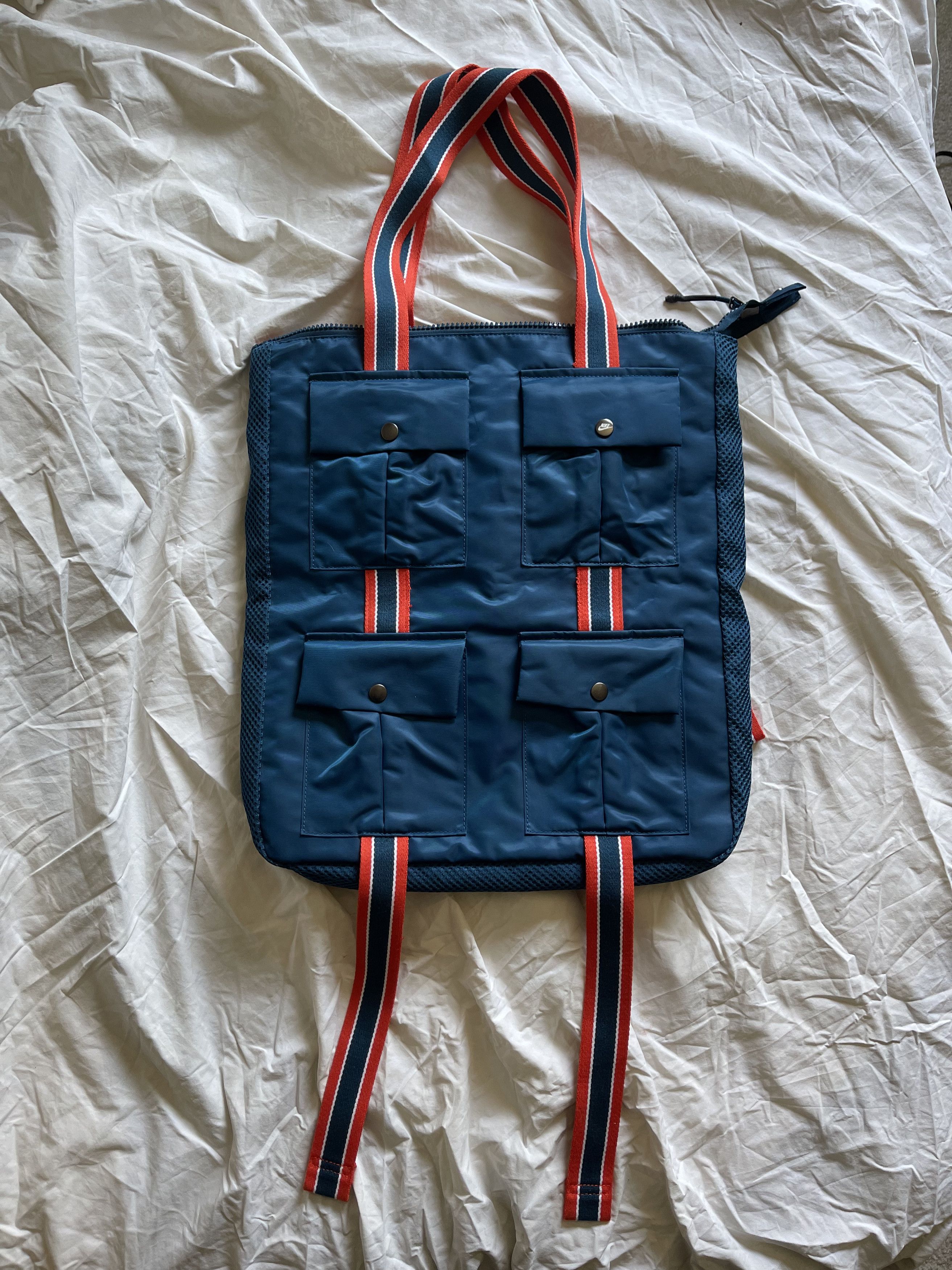 Nike Nike Air Max Satin Zippered Tote/Laptop Bag Size ONE SIZE - 1 Thumbnail