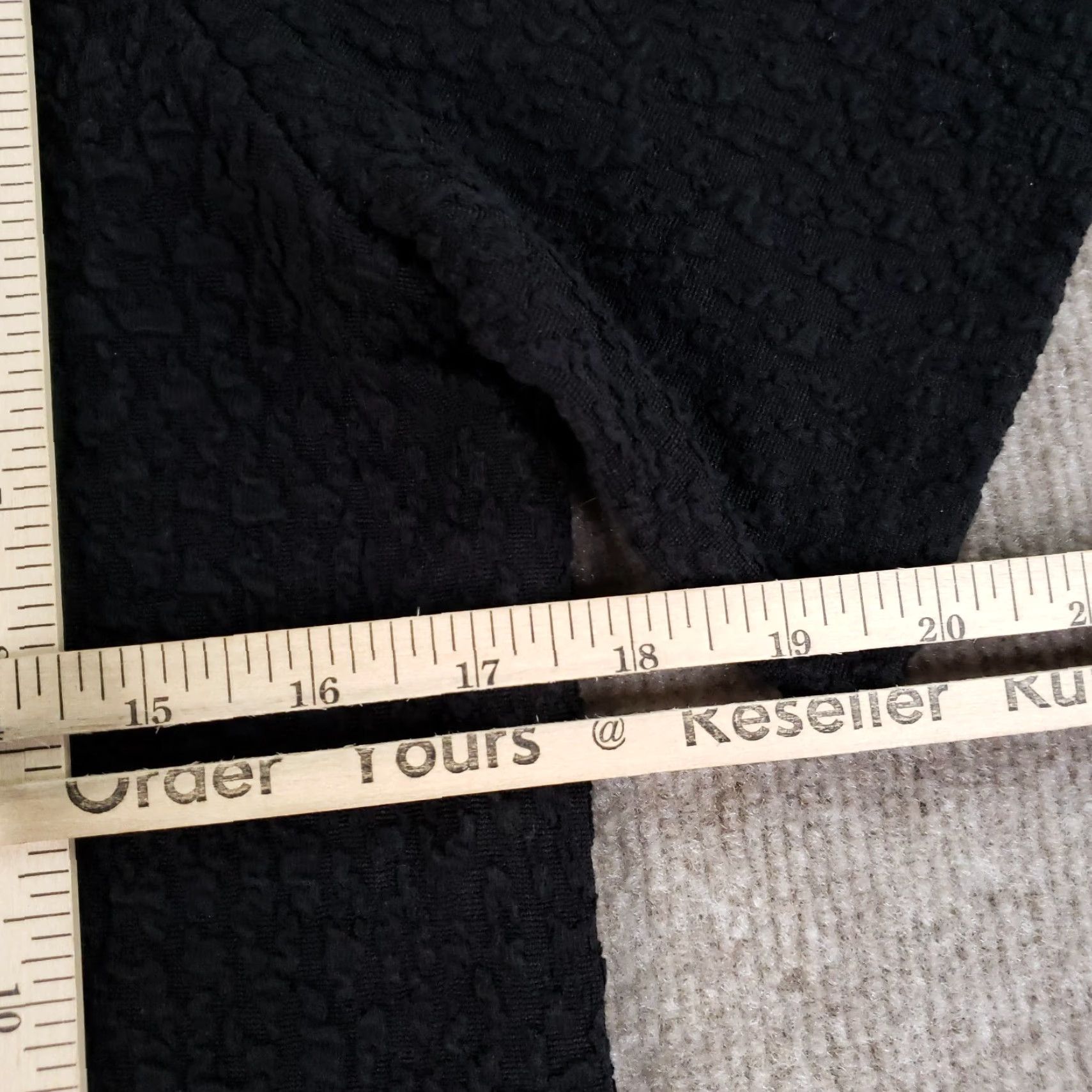 J.McLaughlin J McLaughlin Dress Womens Small Black Textured Short Sleeve Shift Stretch Size 28" / US 6 / IT 42 - 4 Thumbnail