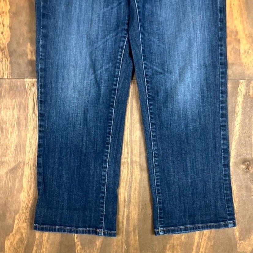 Lucky Brand Lucky Brand Jeans Blue Denim Mid Rise Cropped Stretch 6 30 in Inseam 24 in 5-Pocket Regular Women Cotton Blend Spandex Denim Casual Womens Jeans Size 30" / US 8 / IT 44 - 3 Thumbnail