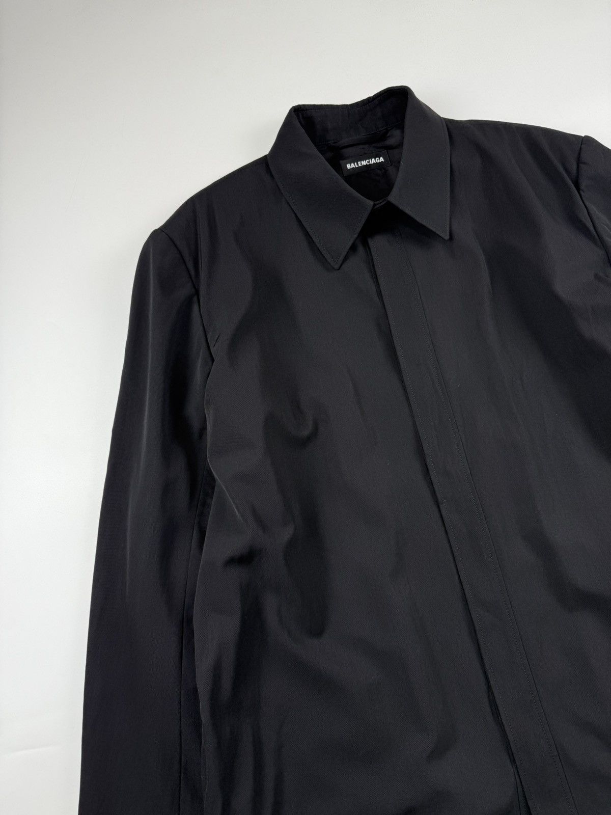 Balenciaga Balenciaga Oversized Shirt Jacket with Shoulder Pad Size US S / EU 44-46 / 1 - 4 Thumbnail
