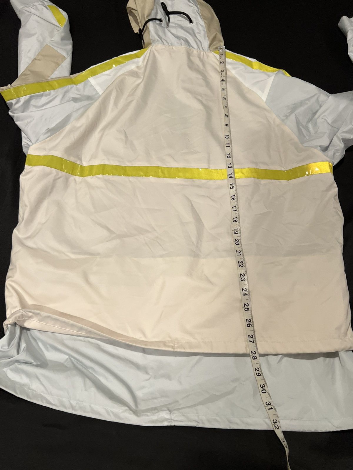 John Elliott John elliott mens rain windbreaker jacket. 2/M Size US M / EU 48-50 / 2 - 5 Thumbnail