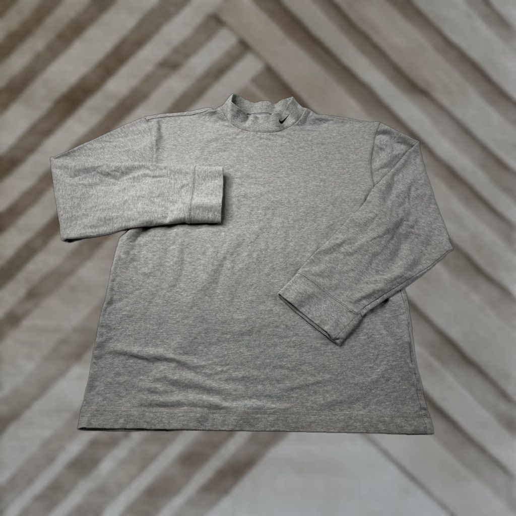 Nike VINTAGE Nike Mock Neck T-Shirt Mens Small S Gray Heather Long Sleeve Logo 2000s Sports Nike Shirts Mens Size US S / EU 44-46 / 1 - 1 Thumbnail