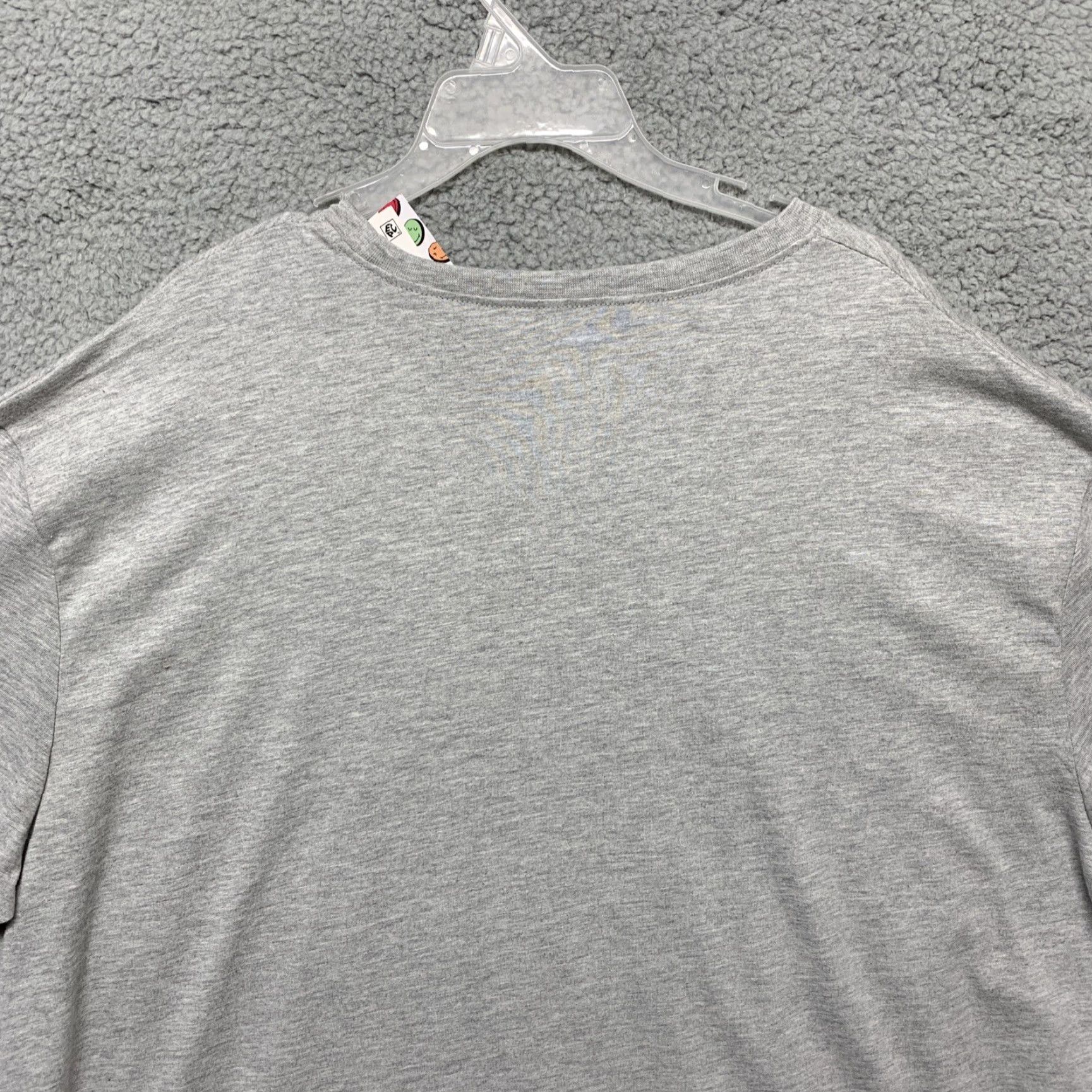 Vintage Smiley World T-Shirt St. Patrick's/Irish Lucky Charms Graphic Gray Size L/XL Size US L / EU 52-54 / 3 - 5 Thumbnail