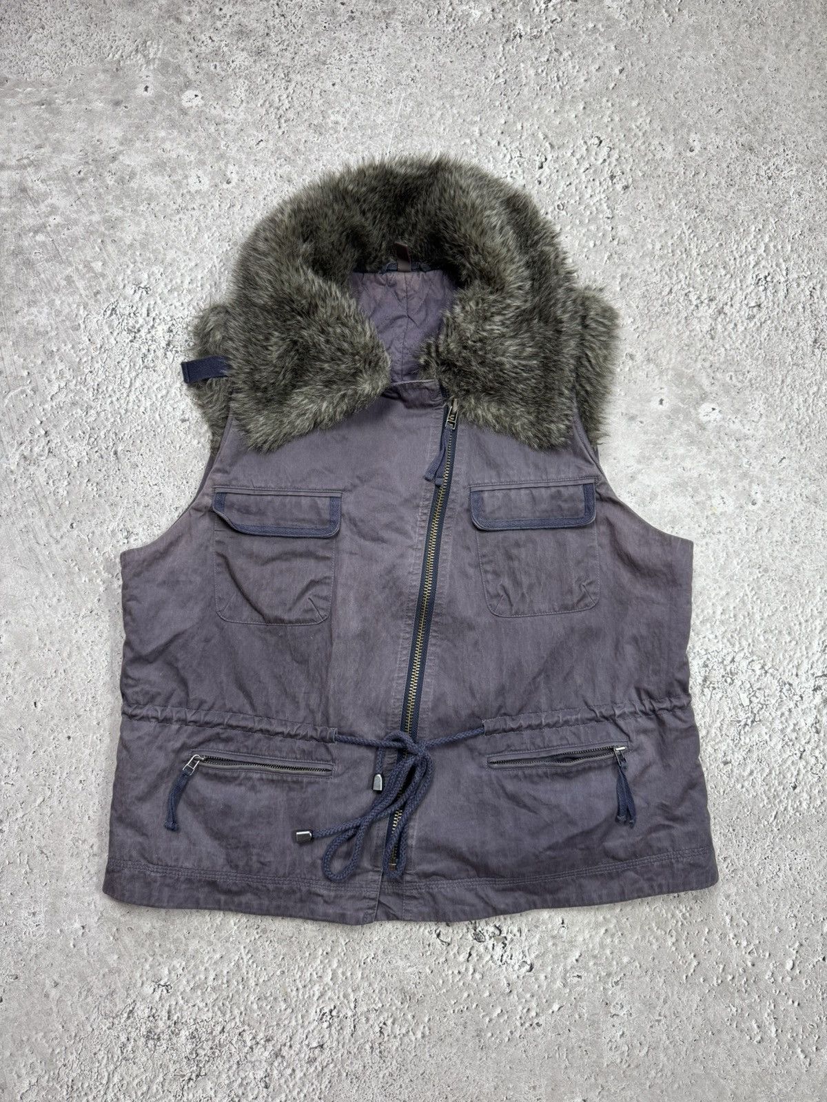 Other Vintage Womens Faux Fur Cargo Vest Y2K Zip Gilet Size M / US 6-8 / IT 42-44 - 1 Thumbnail