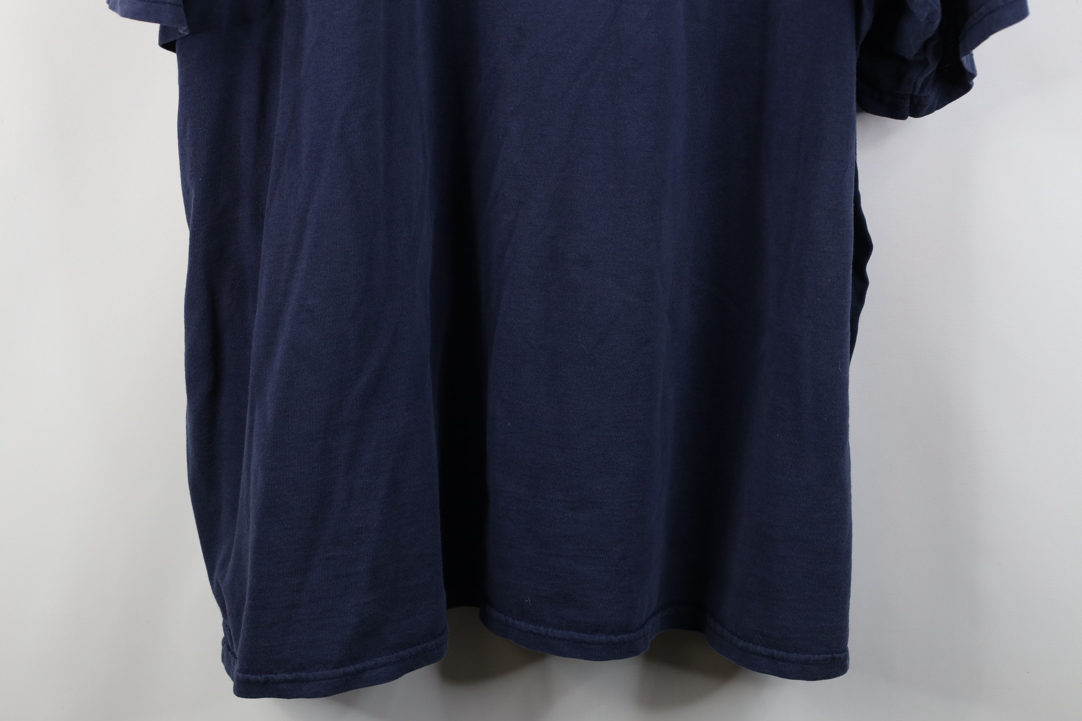 Vintage Vintage 90s Y2K University of Michigan Athletic Dept T-Shirt Size US XXL / EU 58 / 5 - 3 Thumbnail