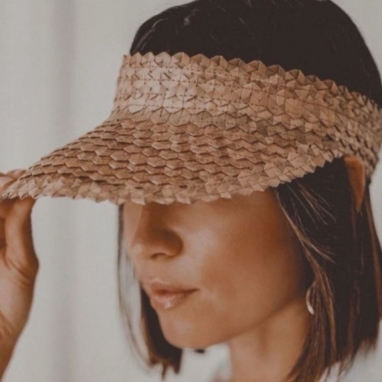 Beach Riot Woven Tan Straw Visor Adjustable Hat ANTHROPOLOGIE BEACH RIOT Tan Woven Straw $78 Visor Wide Hat main image 4