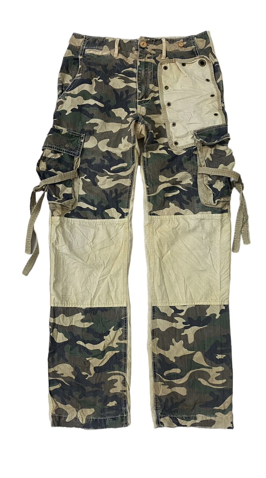image of vintage Avirex Camouflage Multipocket Cargo Pants in Brown, Men's (Size 32)