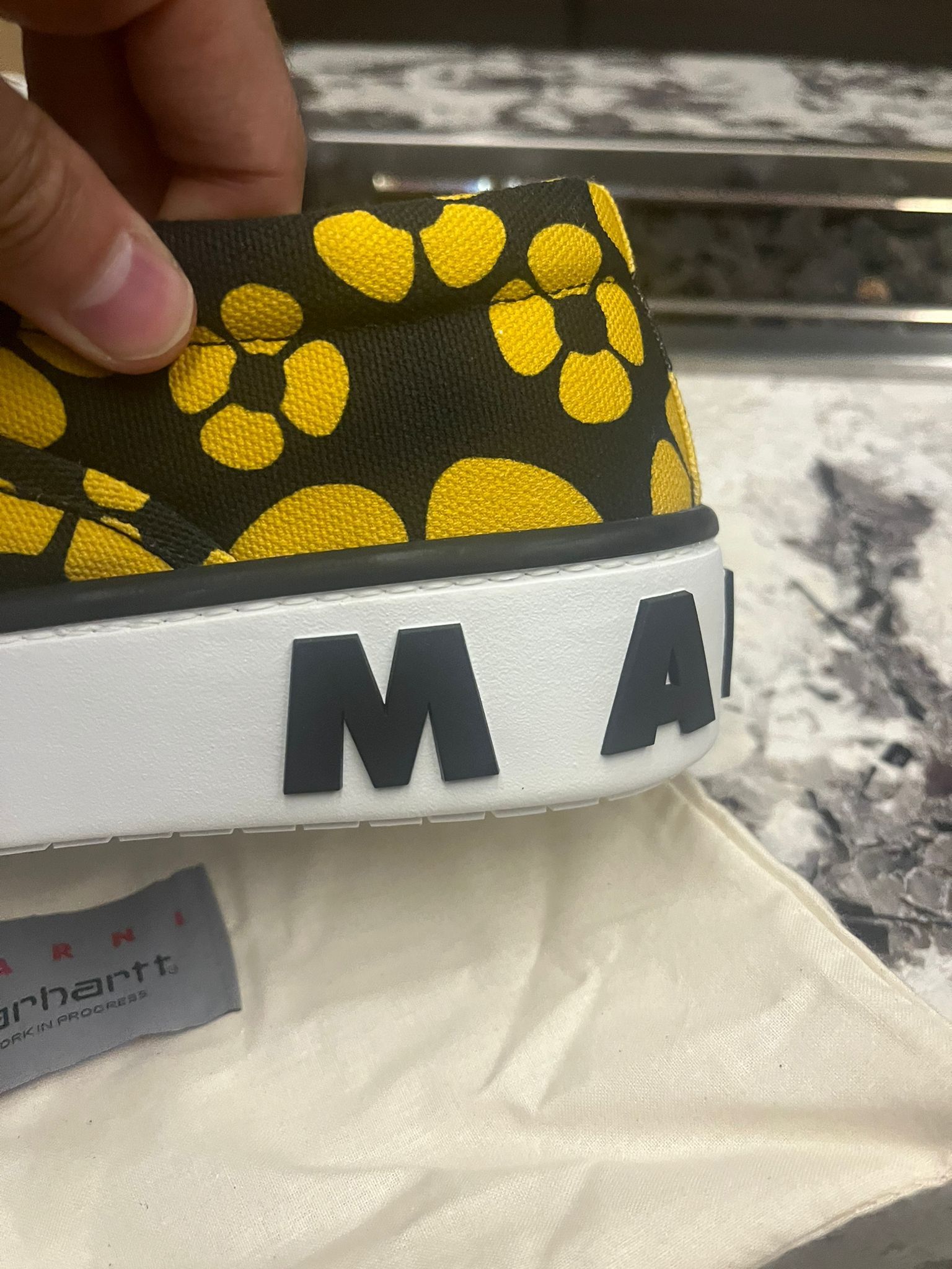 Carhartt × Marni Carhartt Paw Sunflower Slip On Sneakers in Black, Yellow Size US 9 / EU 42 - 11 Thumbnail
