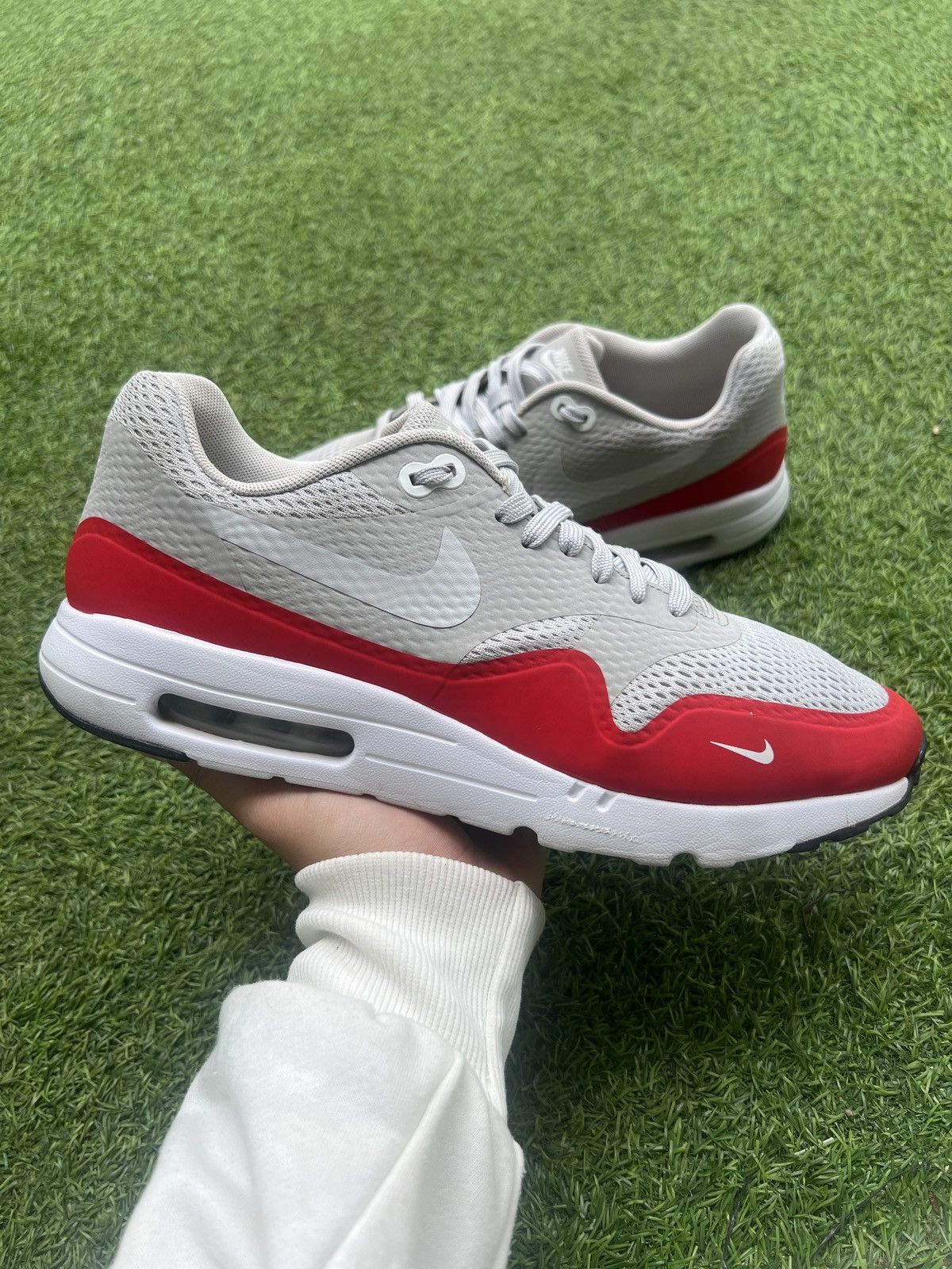 Nike Air Max Ultra Essential Uni Red Grey 819476-006