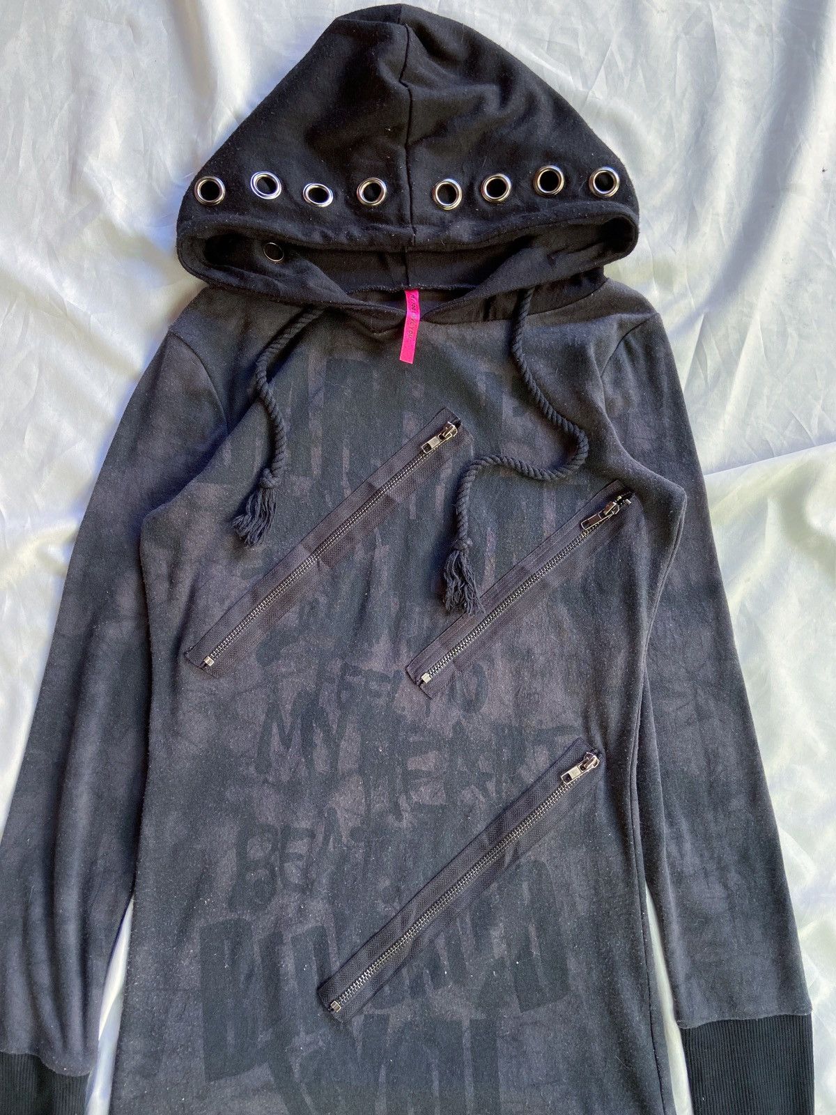 Japanese Brand TRY TO LOVE YOU PUNK STYLE HOODIE Size US S / EU 44-46 / 1 - 2 Thumbnail