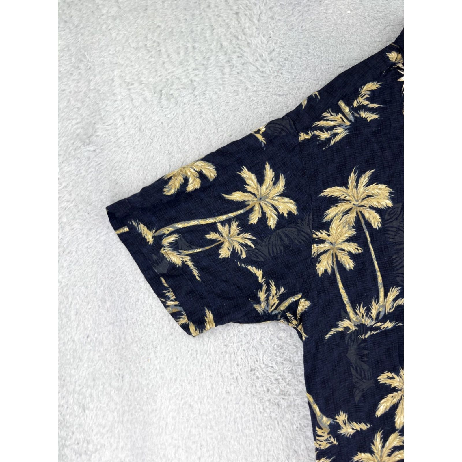 Quiksilver Quiksilver Shirt Mens XL Blue Palm Print Floral Hawaiian Button-Up Size US XL / EU 56 / 4 - 6 Thumbnail