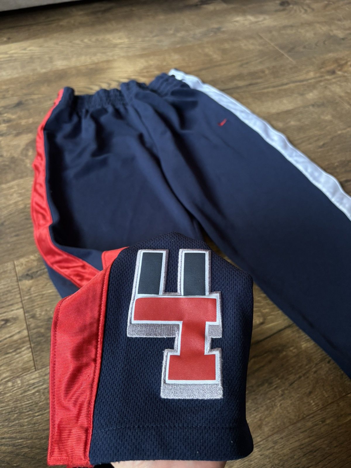 Nike × Vintage Vintage Nike Basketball Pants Apparel Art 39.1 Size US 33 - 3 Thumbnail