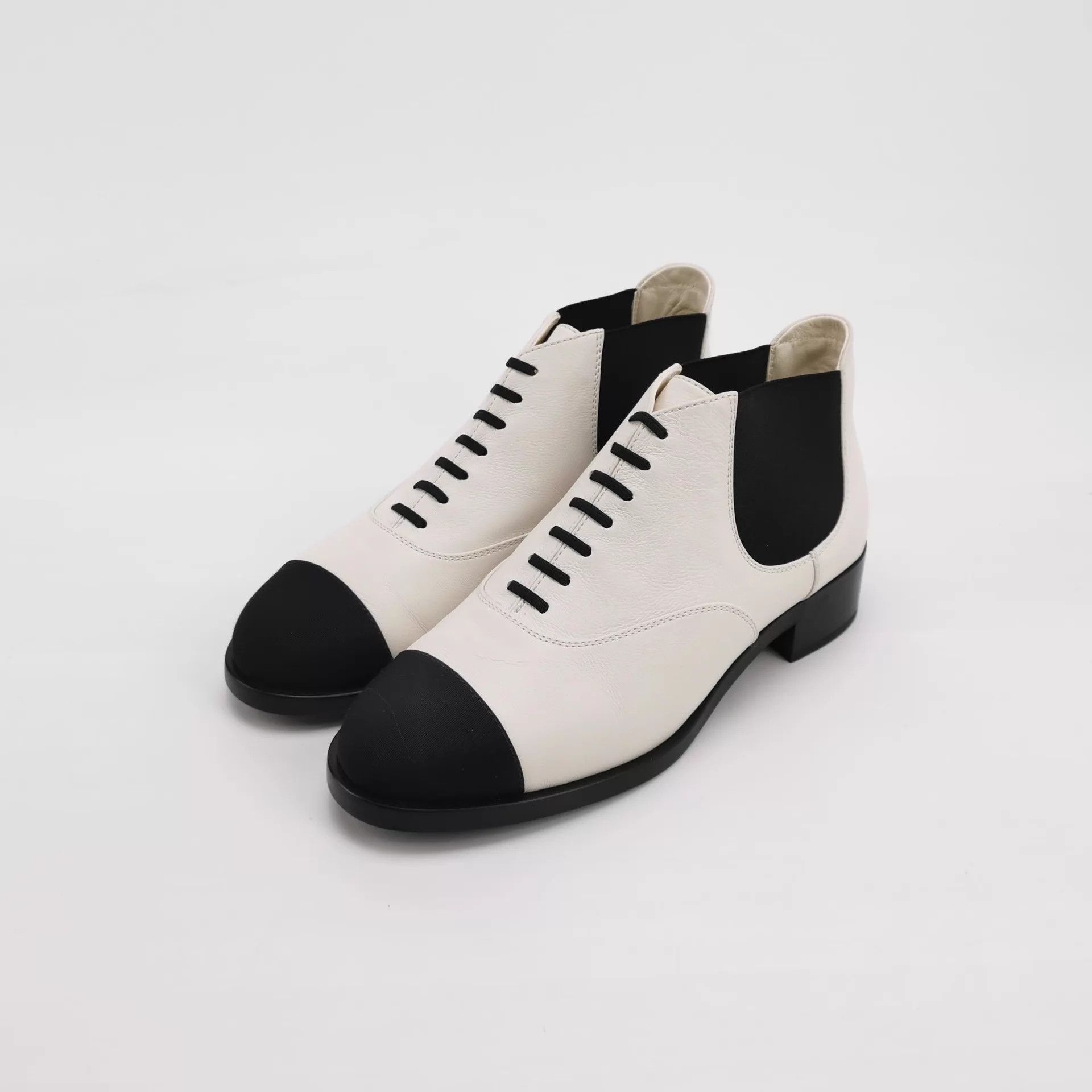 Chanel Chanel shoes size 38.5 Size US 8 / IT 38 - 1 Thumbnail